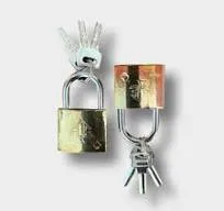 قفل معدني مفتاح نص دائره